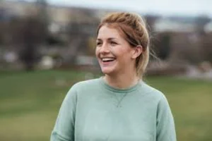 Meet Us 6 Graphic Designer – Olivia Brooks