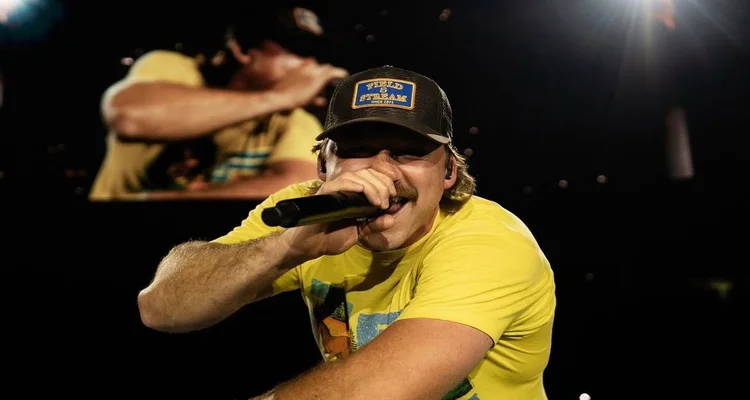 Morgan wallen performancewearing field and stream hat